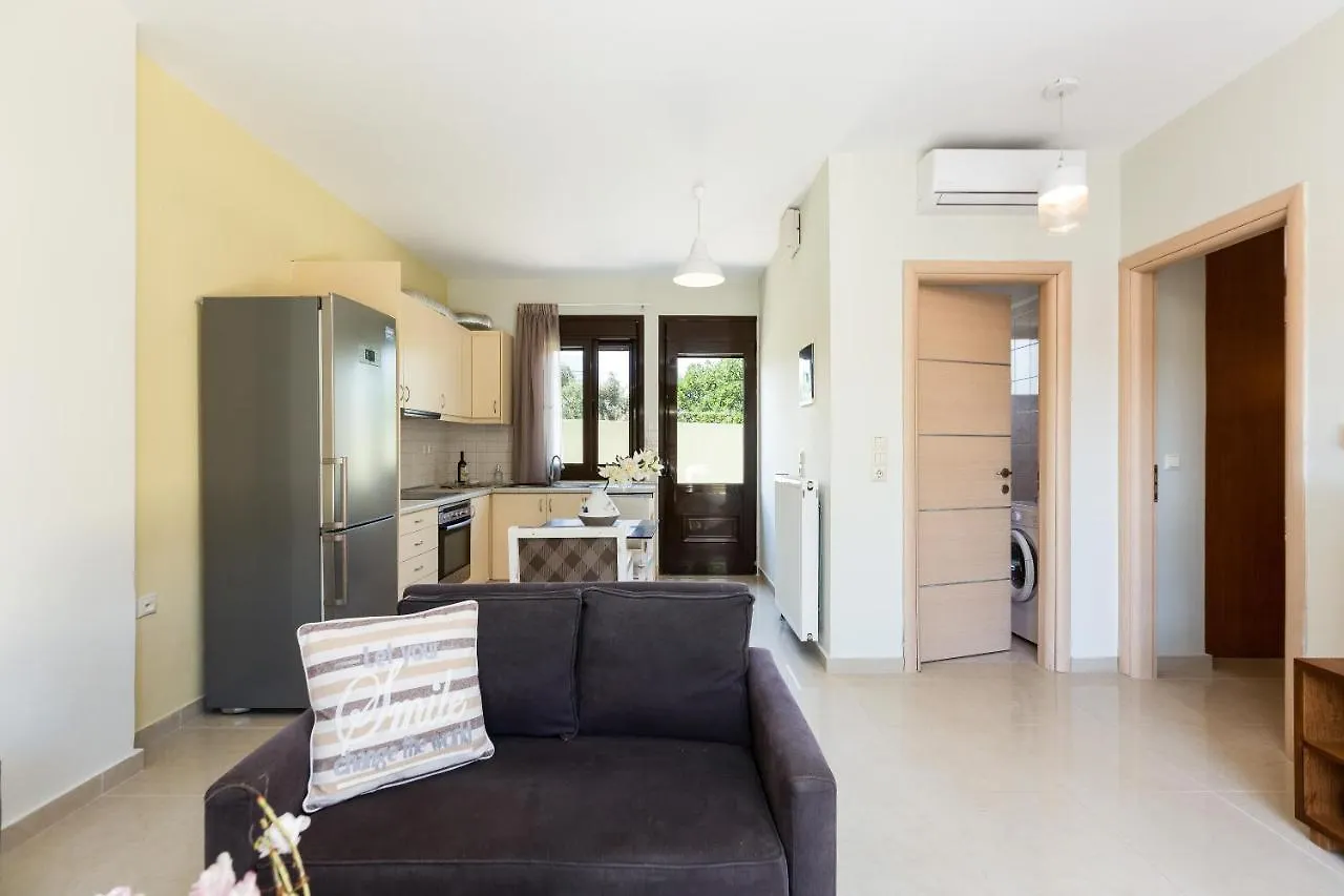 Loutra Villas Rethymno  0*, Rethymno (Crete) Greece